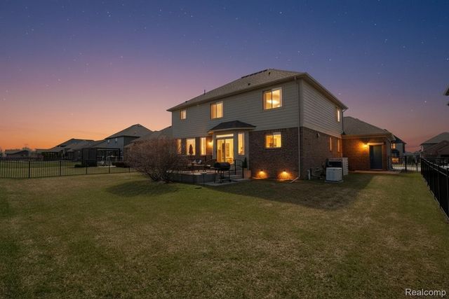 17121 Chianti Court, Macomb Township, MI 48042