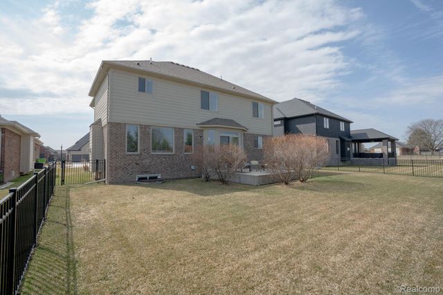 17121 Chianti Court, Macomb Township, MI 48042