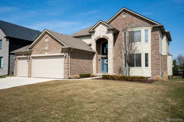 17121 Chianti Court, Macomb Township, MI 48042