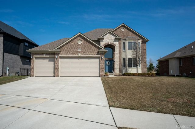 17121 Chianti Court, Macomb Township, MI 48042
