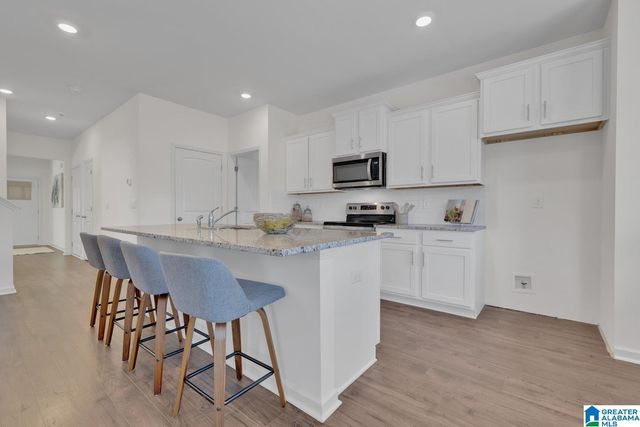 5854 RIDGELINE DRIVE, Bessemer, AL 35022