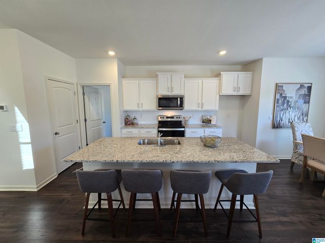 5854 RIDGELINE DRIVE, Bessemer, AL 35022