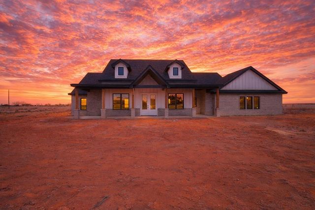 523 NE 2000, Andrews, TX 79714