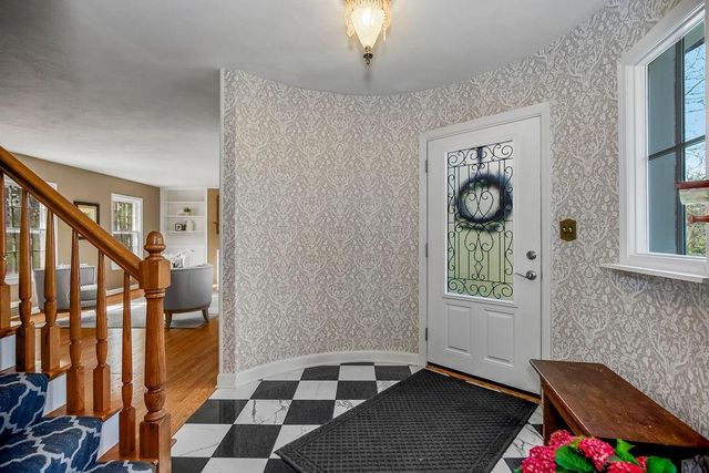 354 Terrace Trail, Lake Quivira, KS 66217