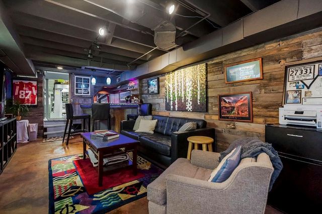 354 Terrace Trail, Lake Quivira, KS 66217