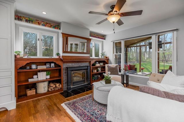 354 Terrace Trail, Lake Quivira, KS 66217