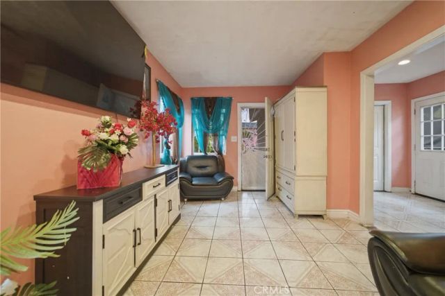 2141 E Oris Street, Compton, CA 90222