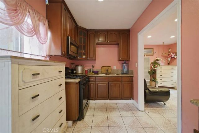 2141 E Oris Street, Compton, CA 90222