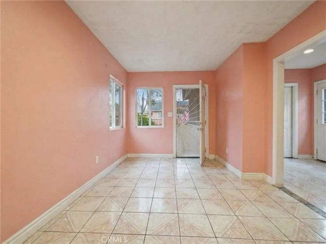 2141 E Oris Street, Compton, CA 90222