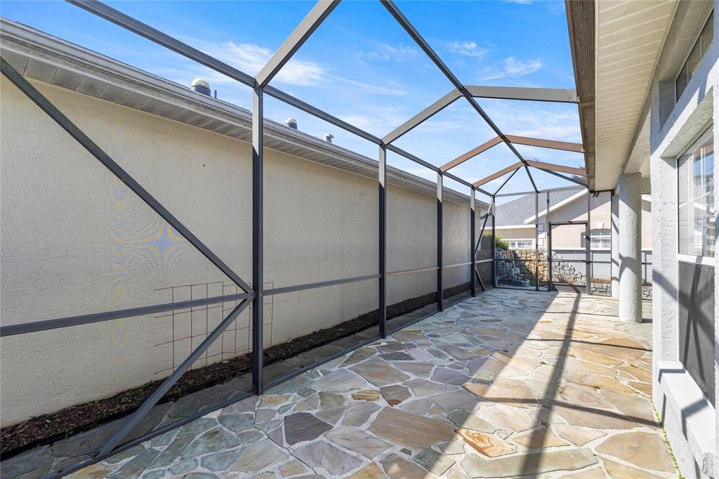 Image 27 of property listing at 4104 SW 30TH COURT, Ocala, FL 34474