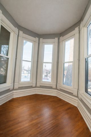 1023 S PEORIA Avenue, Dixon, IL 61021