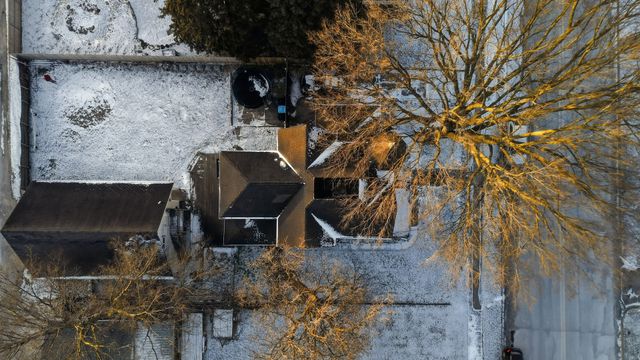 1023 S PEORIA Avenue, Dixon, IL 61021