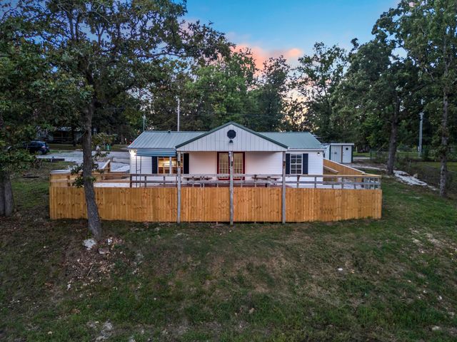 27061 County Road 209, Flemington, MO 65650