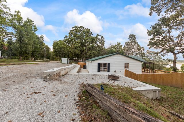 27061 County Road 209, Flemington, MO 65650