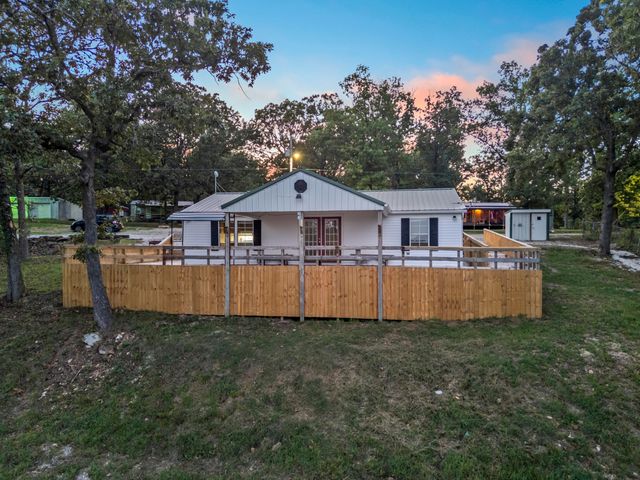 27061 County Road 209, Flemington, MO 65650