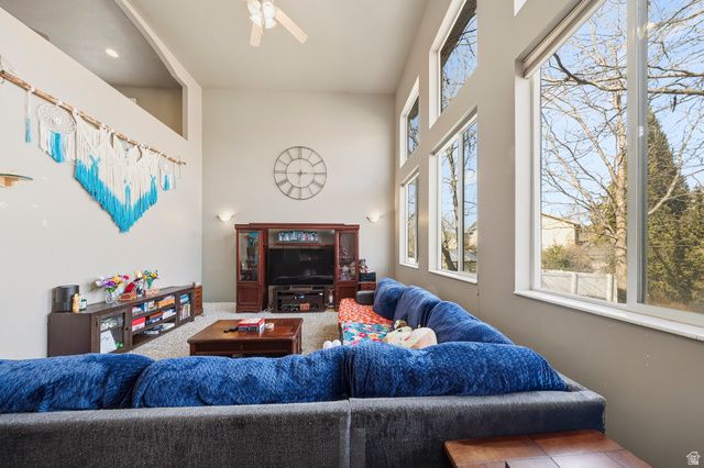 592 W 3550 S, Riverdale, UT 84405