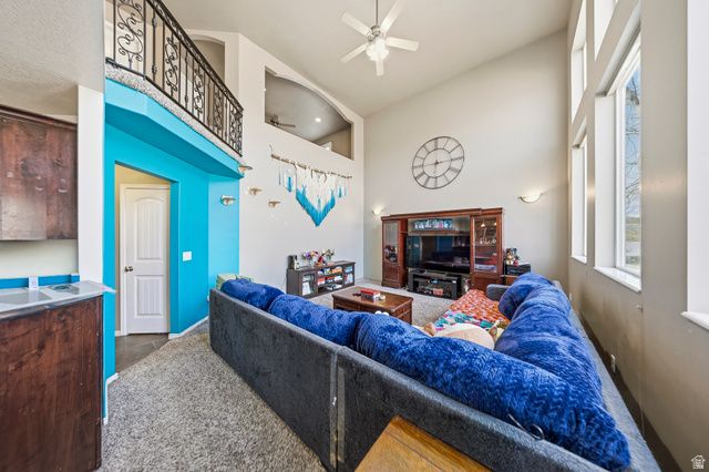 592 W 3550 S, Riverdale, UT 84405