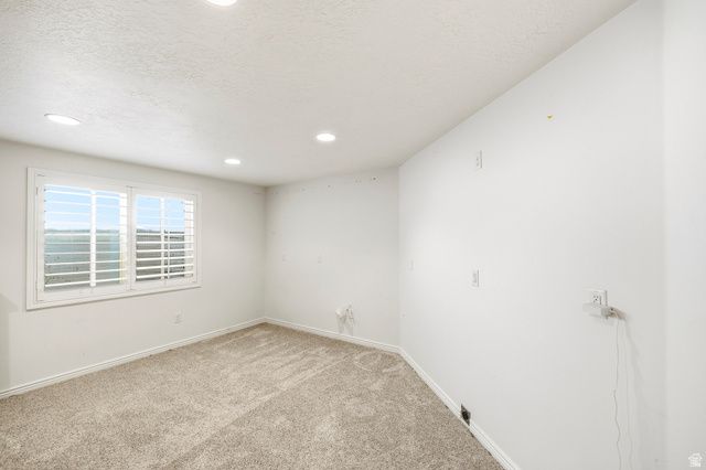 592 W 3550 S, Riverdale, UT 84405