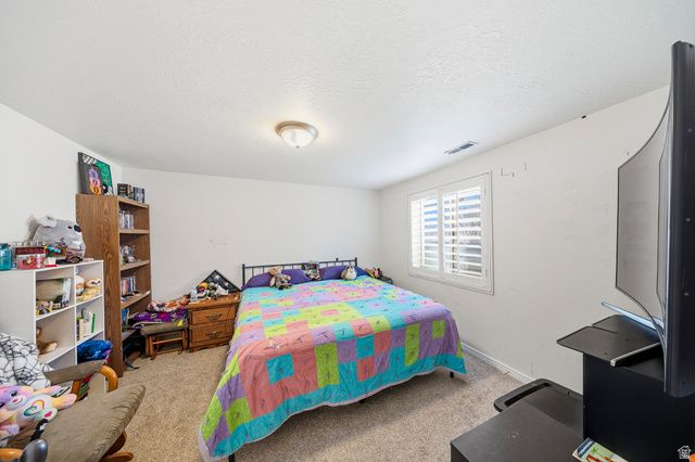 592 W 3550 S, Riverdale, UT 84405