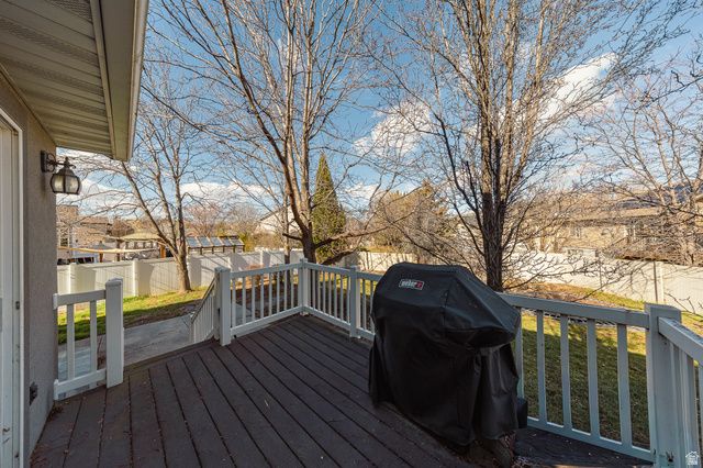 592 W 3550 S, Riverdale, UT 84405