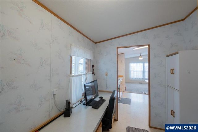 1401 W Ellendale Av 19, Dallas, OR 97338