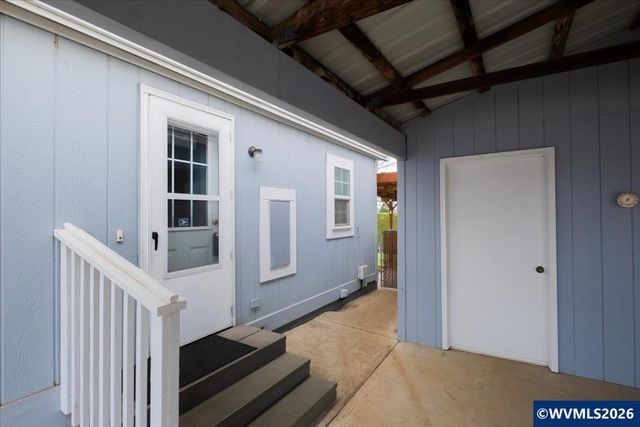 1401 W Ellendale Av 19, Dallas, OR 97338