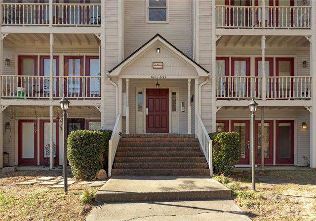 6101 Meadow Rose Lane A, Charlotte, NC 28215