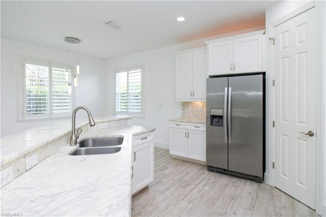 1371 Michigan AVE, Naples, FL 34103