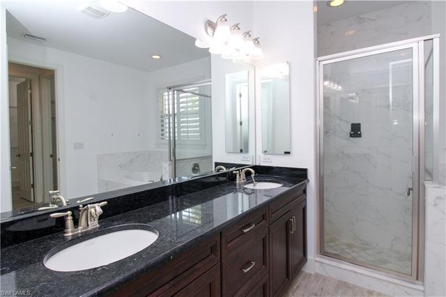 1371 Michigan AVE, Naples, FL 34103