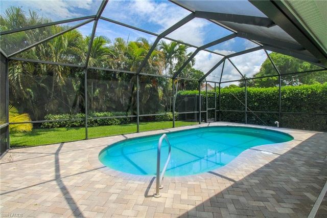 1371 Michigan AVE, Naples, FL 34103