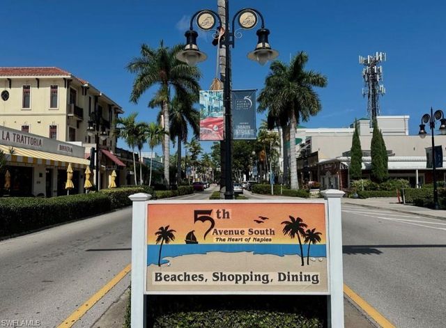 1371 Michigan AVE, Naples, FL 34103