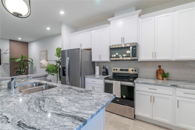 2365 DISTANT SUN TRAIL, Kissimmee, FL 34747