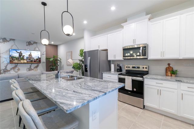 2365 DISTANT SUN TRAIL, Kissimmee, FL 34747