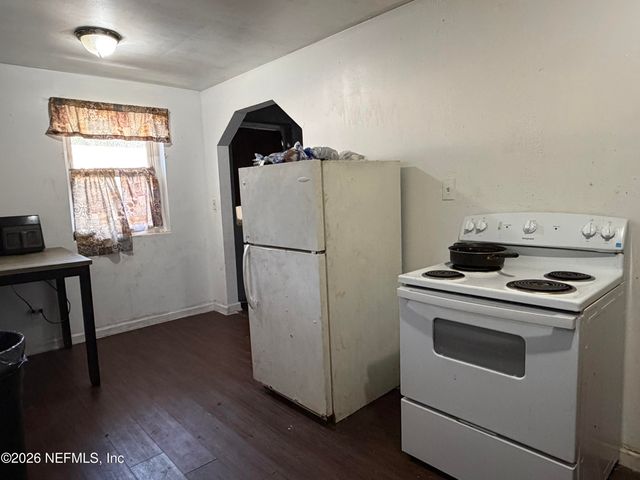 5248 BUNCHE Drive, Jacksonville, FL 32209