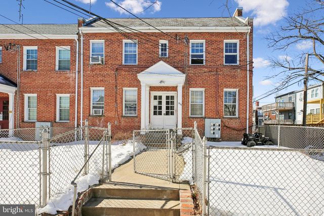 5618 1ST ST NW, Washington, DC 20011