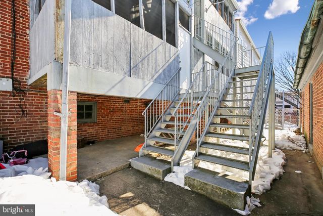 5618 1ST ST NW, Washington, DC 20011