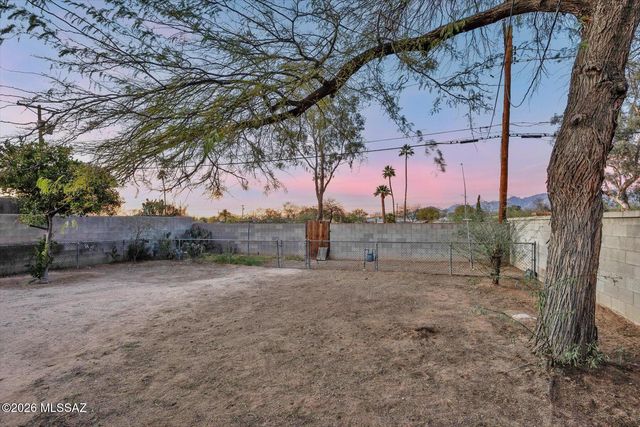 2313 E 23rd Street, Tucson, AZ 85713