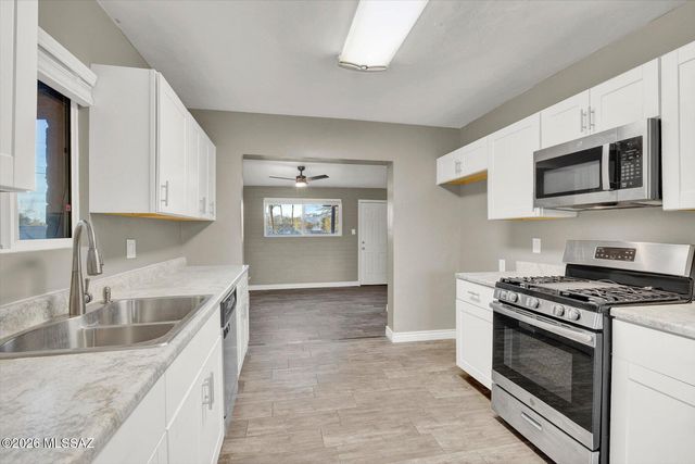 2313 E 23rd Street, Tucson, AZ 85713