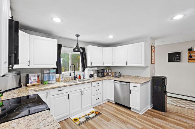 93 Washburn Street, Taunton, MA 02780
