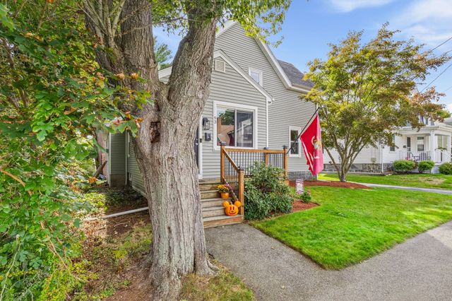 93 Washburn Street, Taunton, MA 02780