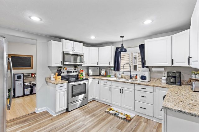 93 Washburn Street, Taunton, MA 02780