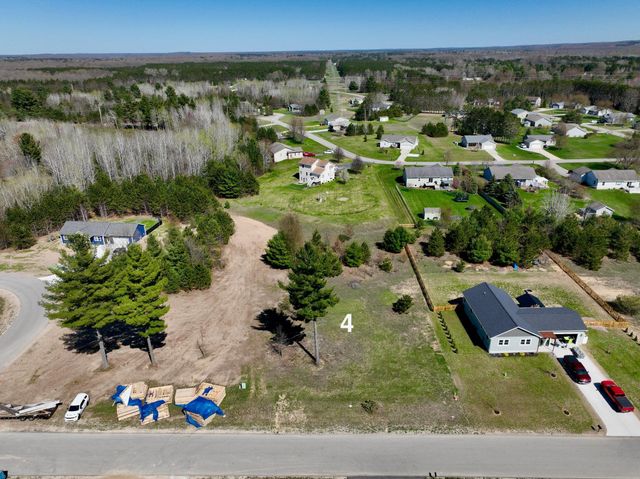 2971 Michele Marie, Grawn, MI 49637