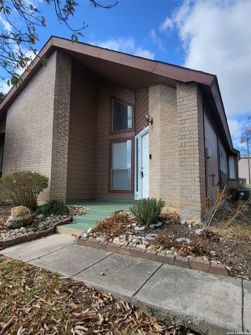 8427 Cranberry Hl Unit 2, San Antonio, TX 78254