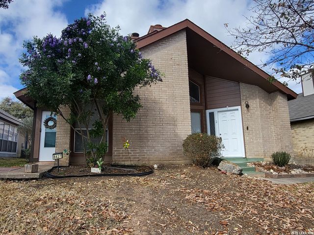 8427 Cranberry Hl Unit 2, San Antonio, TX 78254