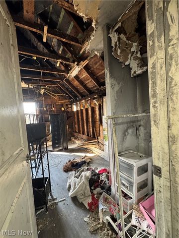 2240 E 90th Street, Cleveland, OH 44106