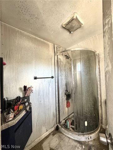 2240 E 90th Street, Cleveland, OH 44106