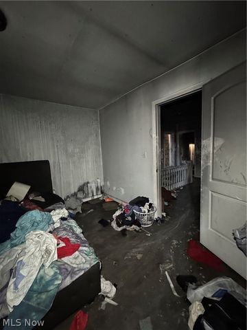 2240 E 90th Street, Cleveland, OH 44106