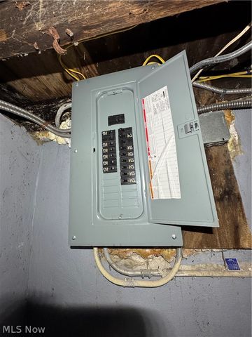 2240 E 90th Street, Cleveland, OH 44106