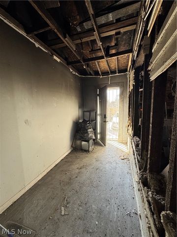 2240 E 90th Street, Cleveland, OH 44106