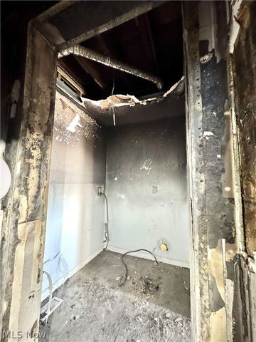 2240 E 90th Street, Cleveland, OH 44106